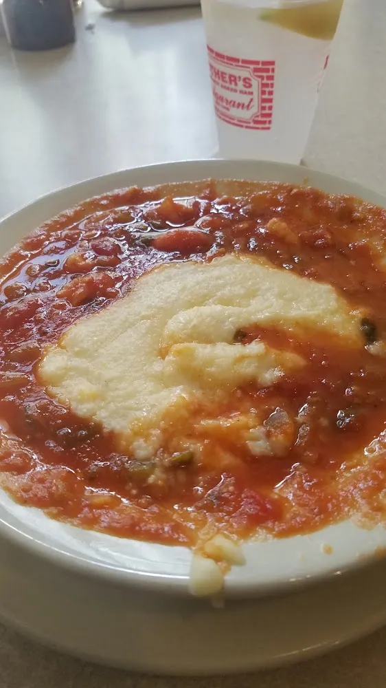 Cheese Grits with Shrimp Creole